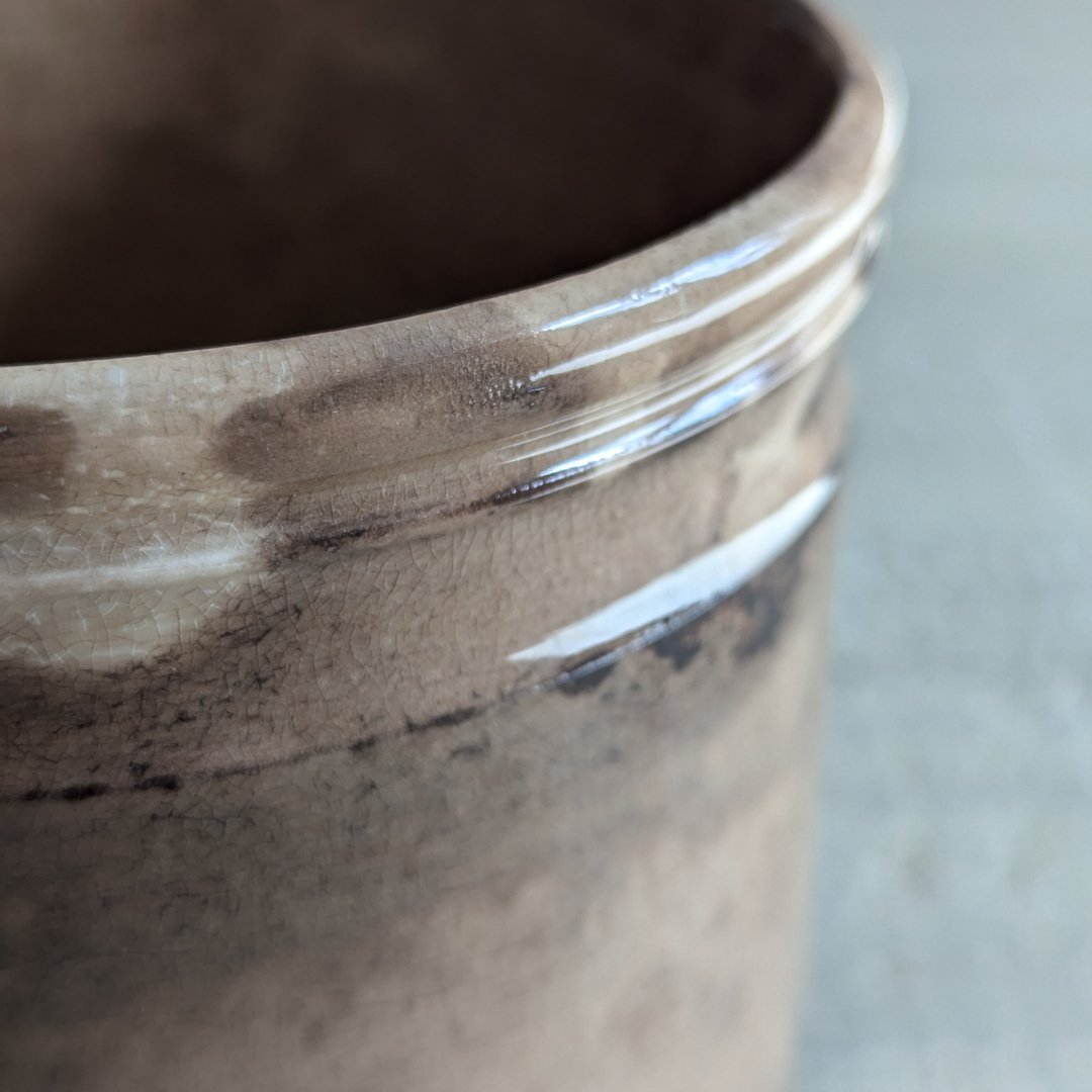 Brown Mottled Pot - Maker Home