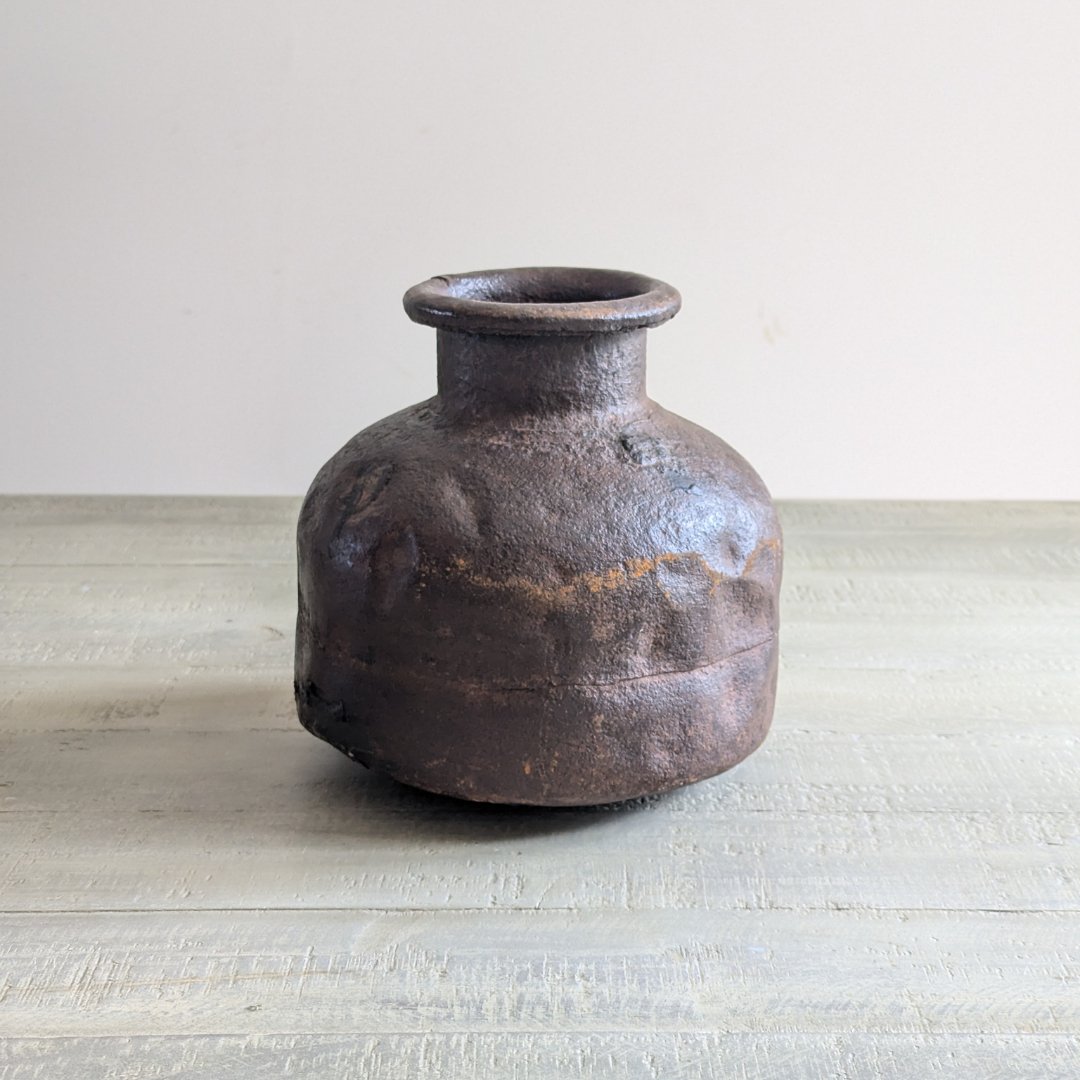 Cast Iron Water Pot - Maker Home